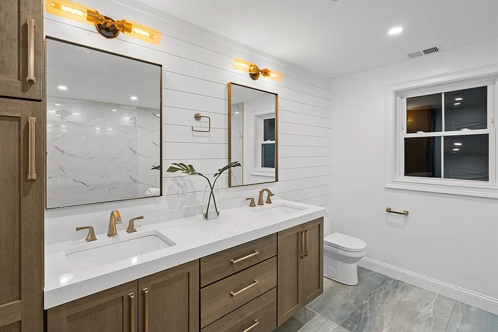 330dbabd9ab73ceed7dd1b59468a0161-o_a