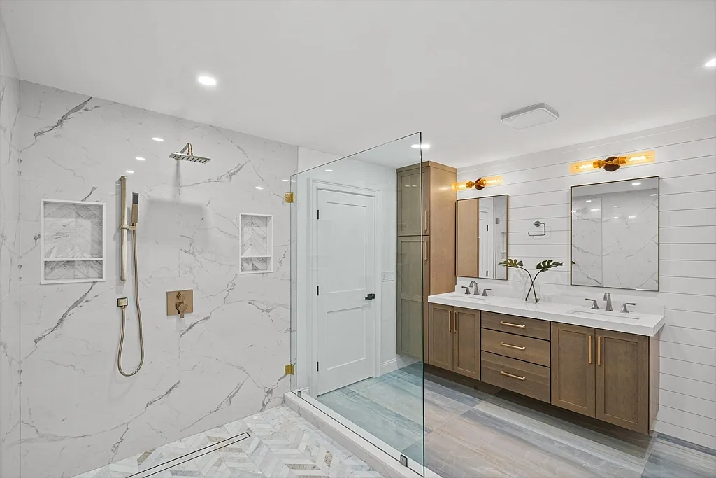 3f752889b930e11d8ba0065d2c56190d-o_a