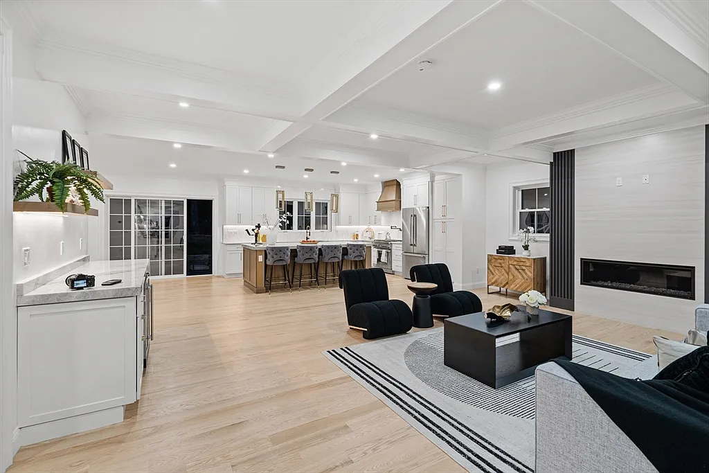 a38e9bc7f4941a8975e6bdee9f61509b-o_a